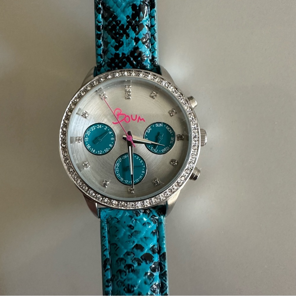 NEW Boum Serpent Quartz Turquoise Genuine Leather Silver Women's Watch with Date